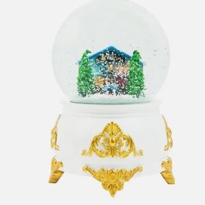 Lover House Snowglobe